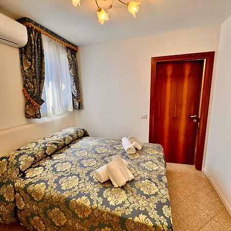 Pensionat Ca' Antico Monastero 3*