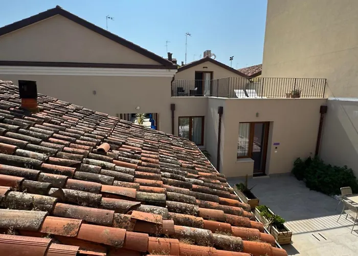 Ca' Antico Monastero 3*