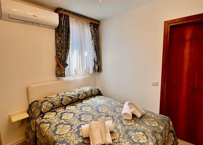 Ca' Antico Monastero 3*